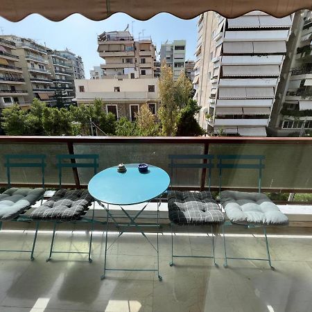 Peaceful Apartment By Flisvos Marina By Athenian Homes Exterior photo
